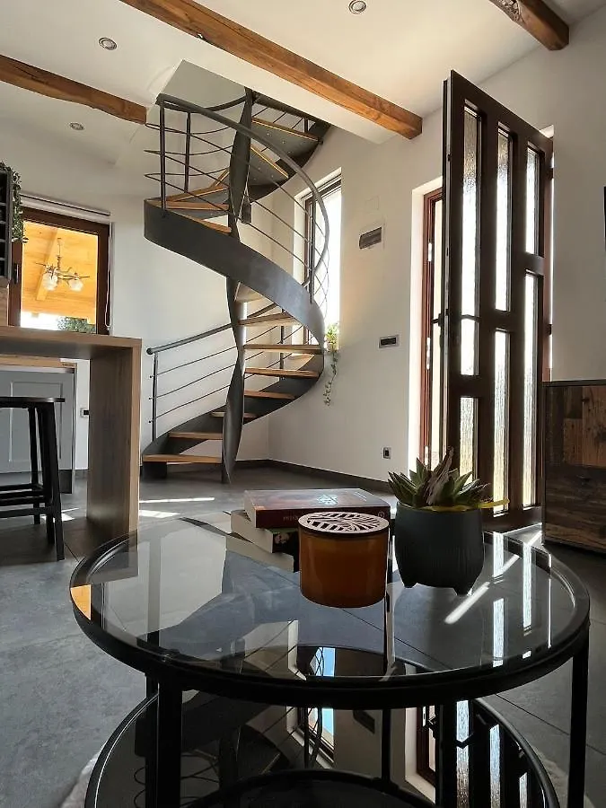 Apartman Sara S Pogledom Na More Lovran Apartment