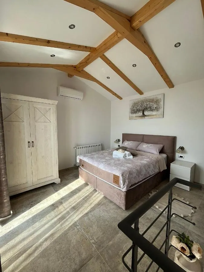 Apartment Apartman Sara S Pogledom Na More Lovran