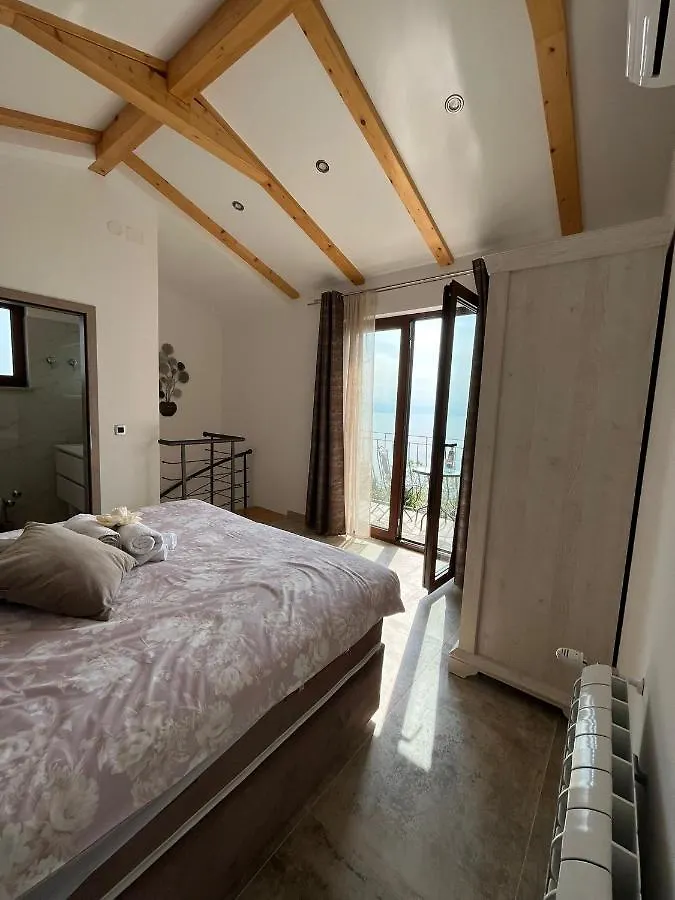 Apartman Sara S Pogledom Na More Lovran 0*,  Croatia